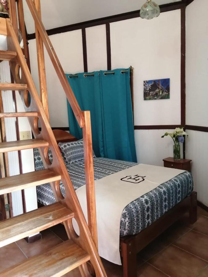 Cabanas Mountain River Lake Inn Nueva California 외부 사진