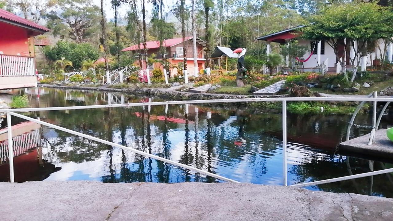 Cabanas Mountain River Lake Inn Nueva California 외부 사진